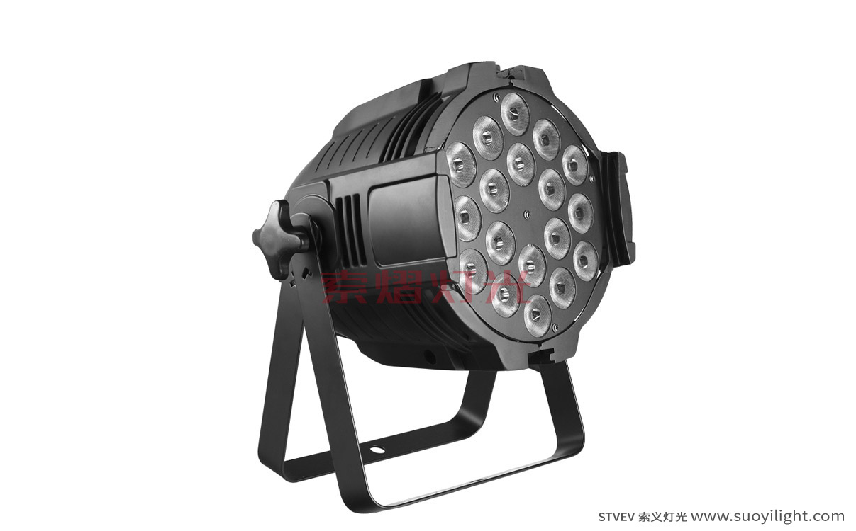 广州18颗10W LED全彩帕灯