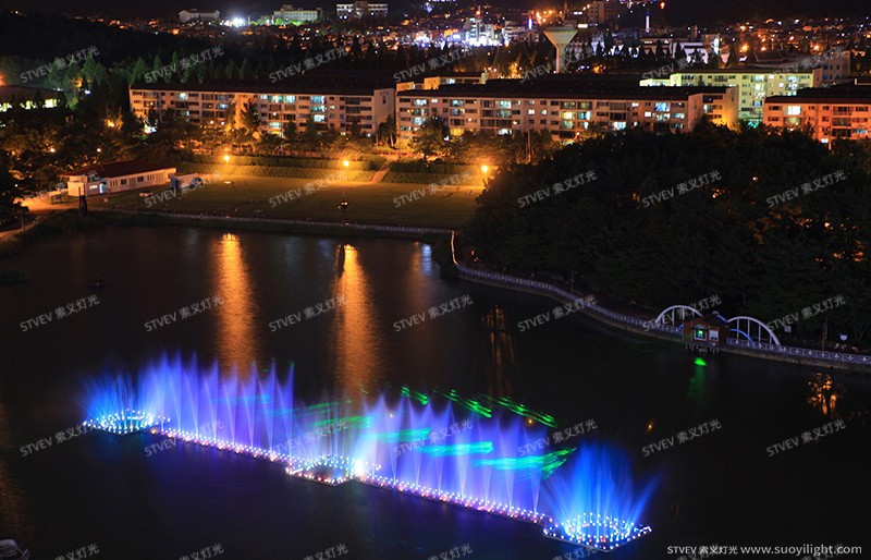 宁夏龙池湖音乐喷泉